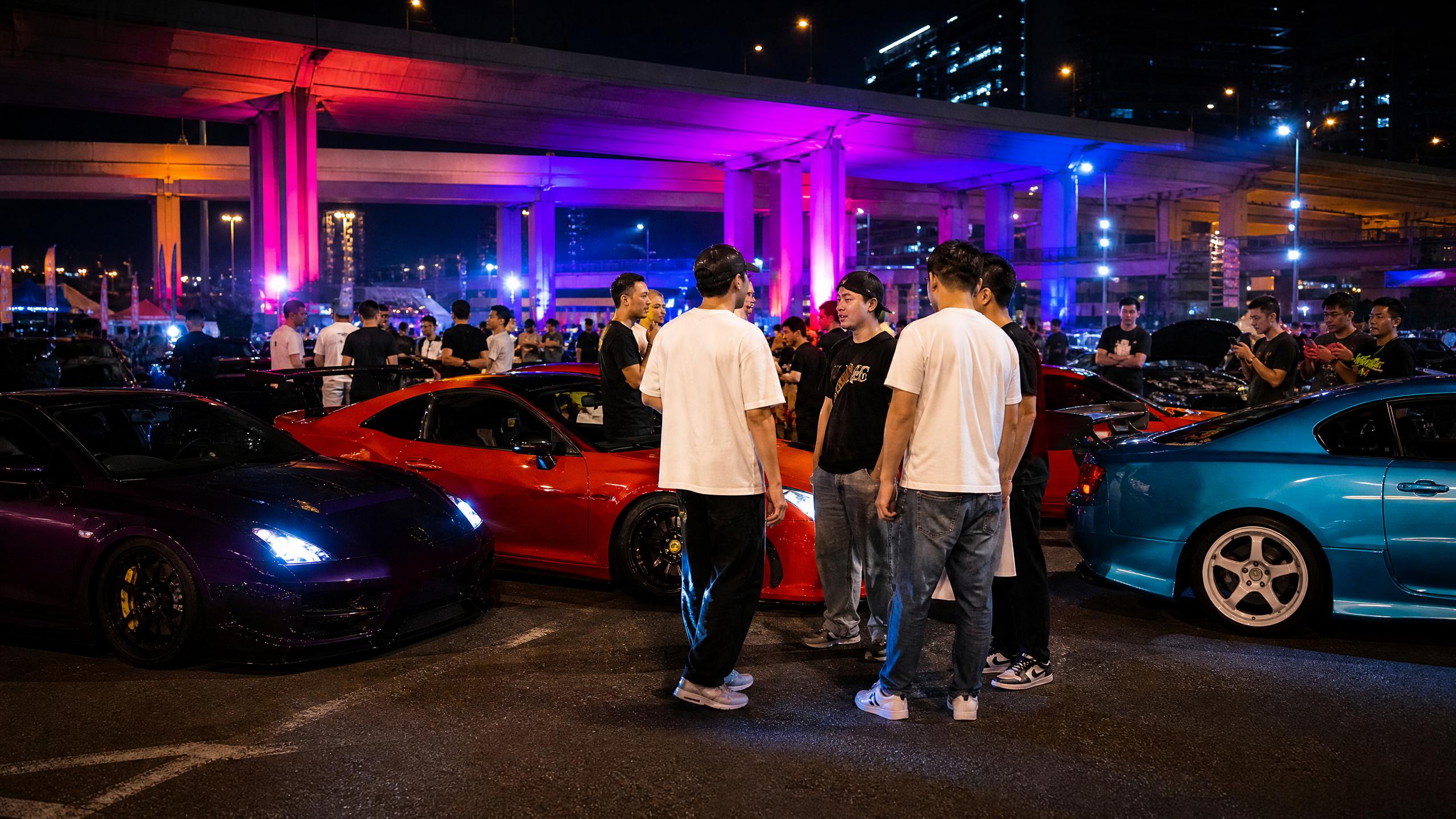 麻豆传媒麻豆传媒车友聚会视频：全国改装爱好者大集合